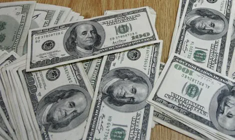 החלטתם פעם על מאות מליארדים?