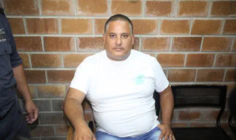 פלאש 90 המשטרה ממליצה להעמיד לדין את אלון חסן