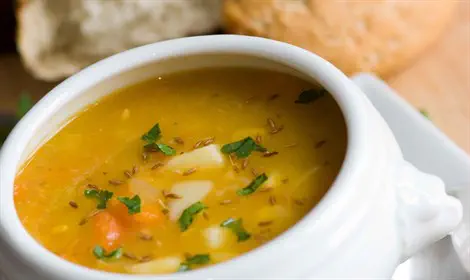 מרק ירקות עשיר ומתובל - בלי אבקת מרק