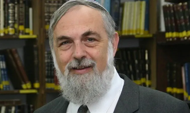 טהרת המשפחה, מי חייב מה?