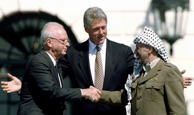 צילום ארכיון: Gary Hershorn, רויטרס Миссия выполнима: фильм о «соглашениях Осло»