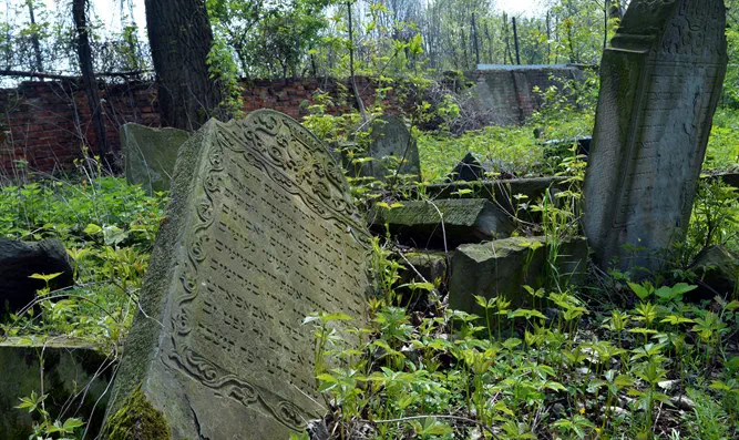 The tragedy of the Jewish Catholics in Poland