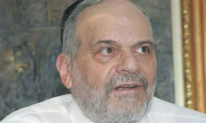 pr Finding the balance between Nitzavim and Vayelech