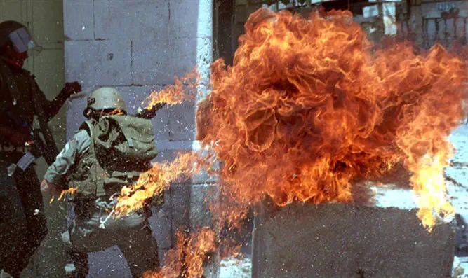 Flash 90 Теракт, как в Беслане. Ужас в колледже Керчи. Онлайн