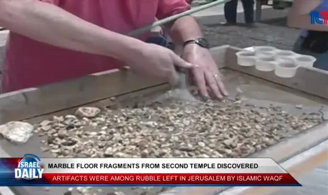 Mourning the Temple's destruction today