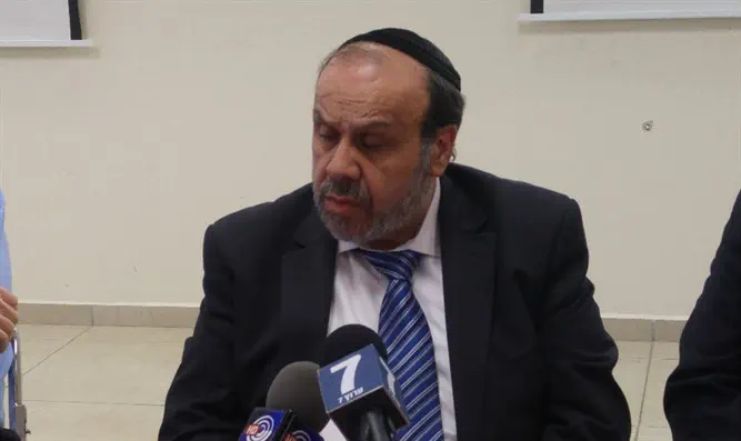 פגישה ראשונה בעקבות ליקויי הכשרות