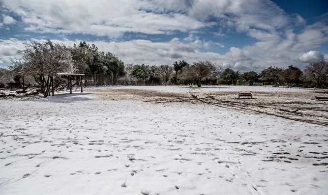 Israel gets snow, rain, during winter storm | Israel National News