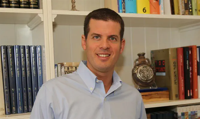 לעופר ברקוביץ אין קשר לקרן החדשה