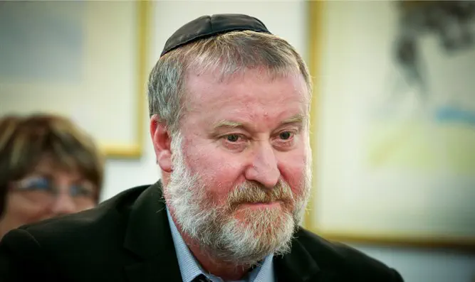 צילום: פלאש 90 הרש"פ קוראת להעמיד לדין את מנדלבליט