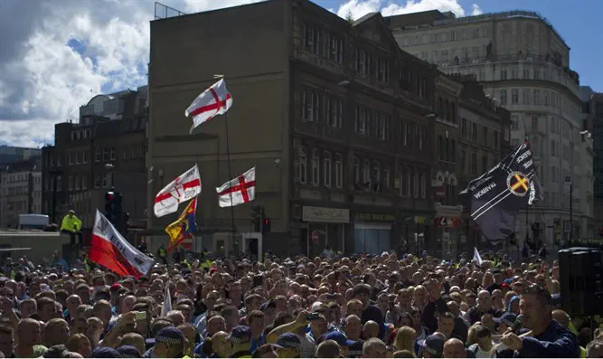 Secret meeting: British Jews--former English Defence League head