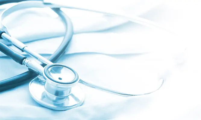 צילום: אייסטוק בת 15 מאילת נפטרה משפעת