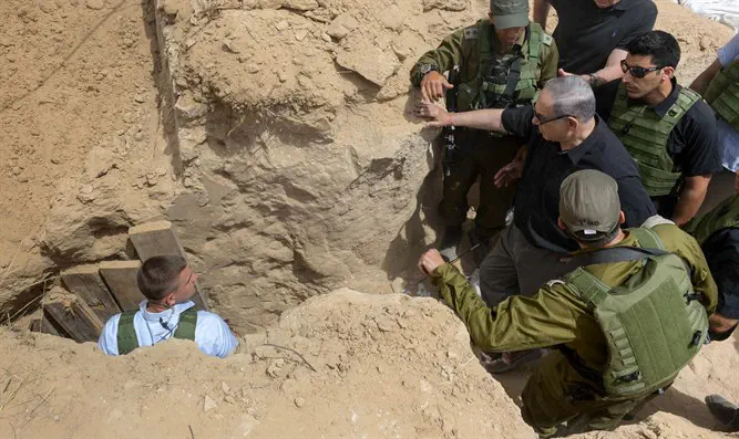 Photo by Amos Ben Gershom/GPO "לא נוותר על תגובה לפיצוץ המנהרה"