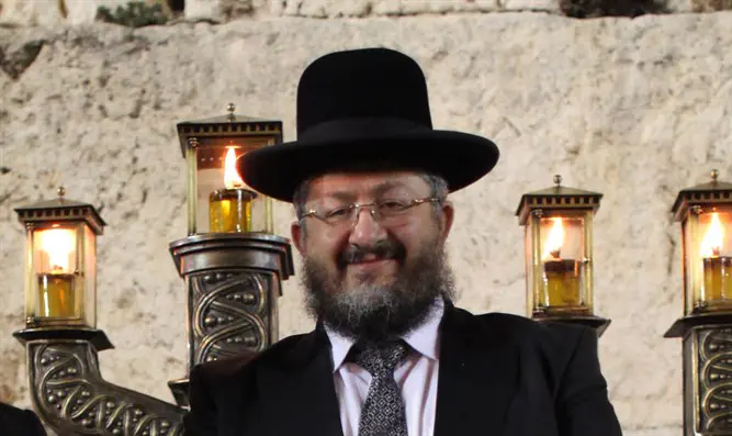 Beer Sheva Chief Rabbi 'shocked at Rona Ramon's request' | Israel ...