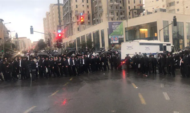 מי עומד מאחורי הפגנות 'הפלג'?