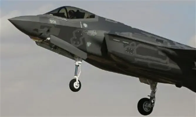 Flash 90 Military commentator: 'Allow shooting at IDF equipment thieves'