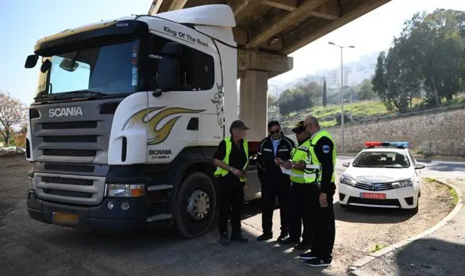 צילום: ראובן כהן, דוברות עיריית חיפה לראשונה בישראל: אין כניסה לרכב מזהם