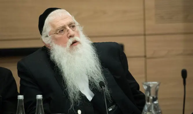 פרוש ללפיד: אל תפרנס אותנו אף פעם