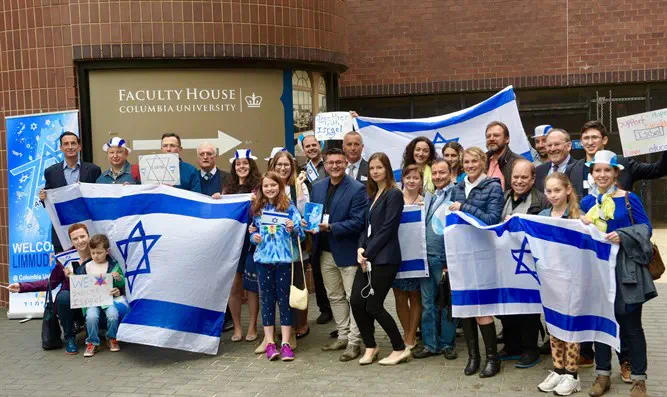 צילום: איגור חודזינצקי כשהבכירים הפגינו נגד ה-BDS