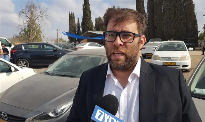 Хазан не извиняется за сказанное о свадьбе еврея с арабкой