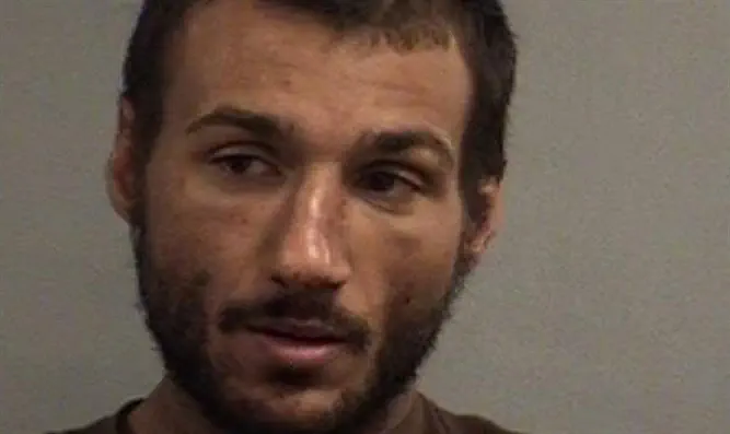 גנב ספר תורה מבית חולים, חזר ונעצר