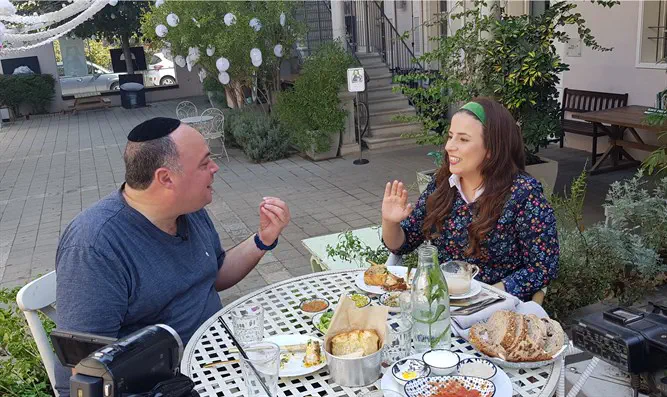 להיות אמא דוסית זה מצחיק