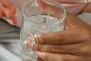 אבא, תן מים!