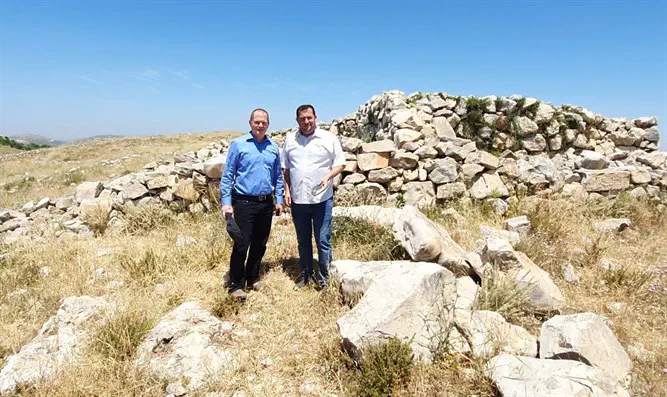 ПА повредила алтарь Иисуса Навина