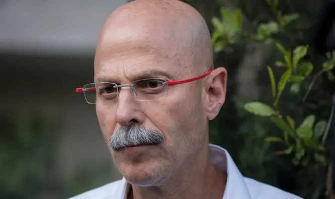 המשפחה זעמה, בלום התנצל