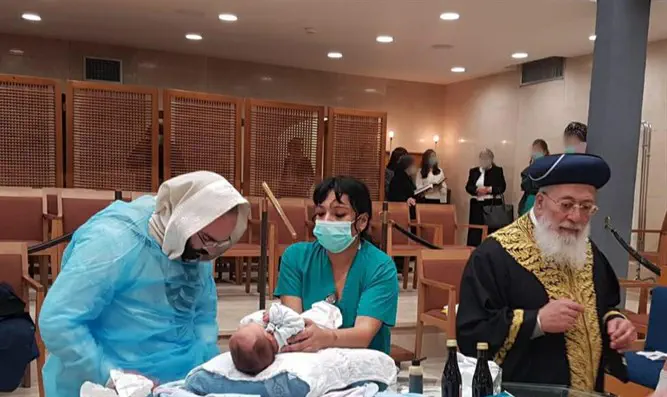 ילדה בבידוד ושוחררה, התינוק בריא