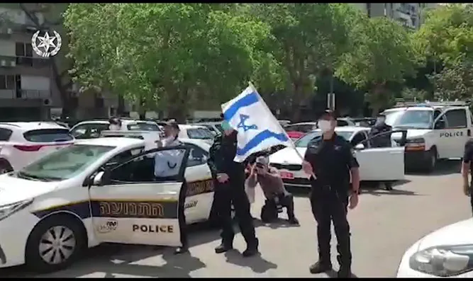 השוטרים הפתיעו את לוחמת הפלמ