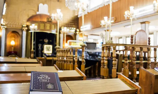 צילום: istock גנב עשרות אלפי שקלים מבית כנסת