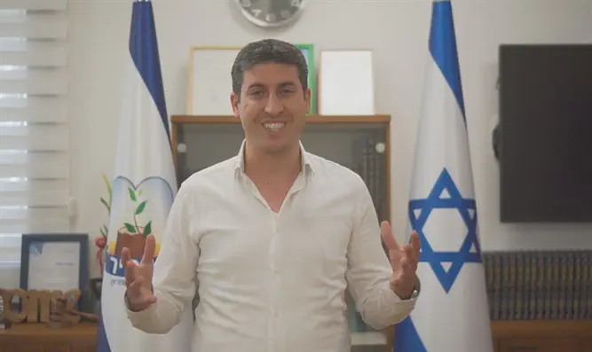 באדיבות המצלם חוגגים סוכות - בלי לצאת מהבית