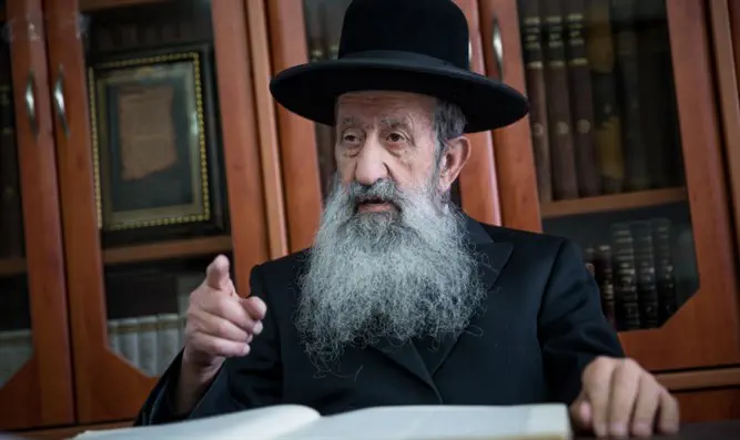 Yonatan Sindel/Flash90 Раввин Муцафи: «Без маски? Ваши молитвы – мерзость»