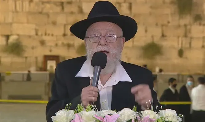 הרב ליאור: עזרו למוסדות מערת המכפלה