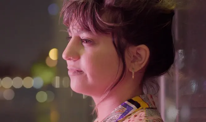 "חבקי אותי": סינגל שני למורן פוגלמן