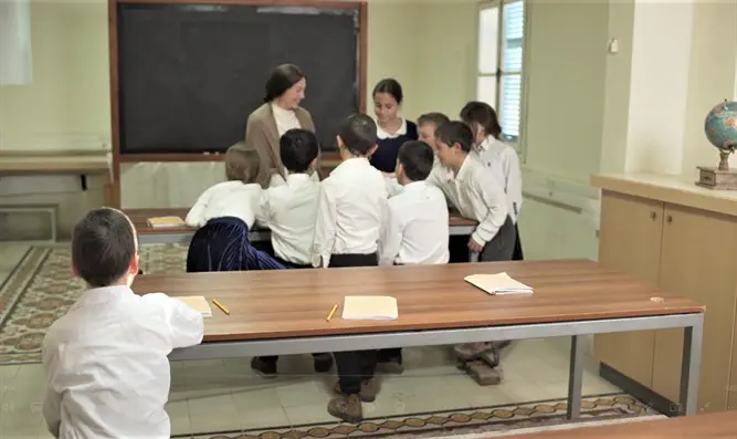 צילום: יחזקאל לנג שמי ברזל פרק 13: הק.ג.ב מתקרב