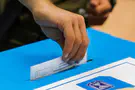Poll shows coalition losing seats if Bennett and Eisenkot run