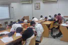 44% of haredim prepared to study in mixed-gender classrooms