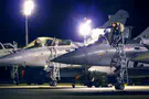 Драматическое видео: столкновение двух истребителей