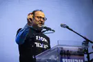 הפגישה המתוחה בין האב השכול לראש השב"כ