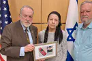 Roths give petition demanding extradition of Tamimi to Huckabee