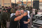 Yair Netanyahu joins special barbecue for IDF reservists