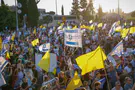 Hostages' families demonstrate against Gaza takeover