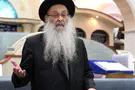 Haredi rabbi: Blocking roads is theft