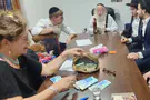 צילום: ללא קרדיט Kollel student returns 150,000 shekels found in apt. wall