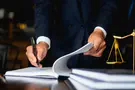 צילום: iStock כתב אישום נגד עורך דין