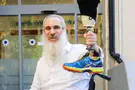 הרב שאיבד את רגליו בכיפור חוזר לשליחות