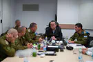 צילום: אריאל חרמוני, דוברות משרד הביטחון وزير الدفاع الإسرائيلي: مهجرو لبنان لن يعودوا