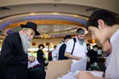 צילום: משה זלטופולסקי שיא חדש: 1,402 משפחות שלוחים בישראל