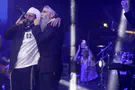 אלפים במופע של אברהם פריד ליד מערת המכפלה